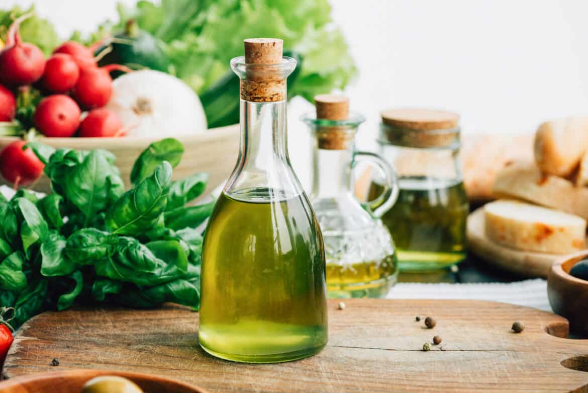 Avocado Oil Vs Grapeseed Oil What's The Difference? Foods Guy