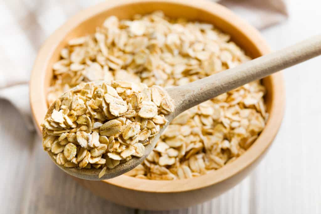 Porridge Oats Vs Rolled Oats – What’s The Difference?