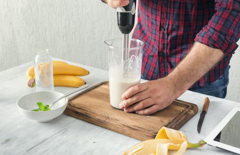 7 Best Cordless Hand Blenders Of 2024