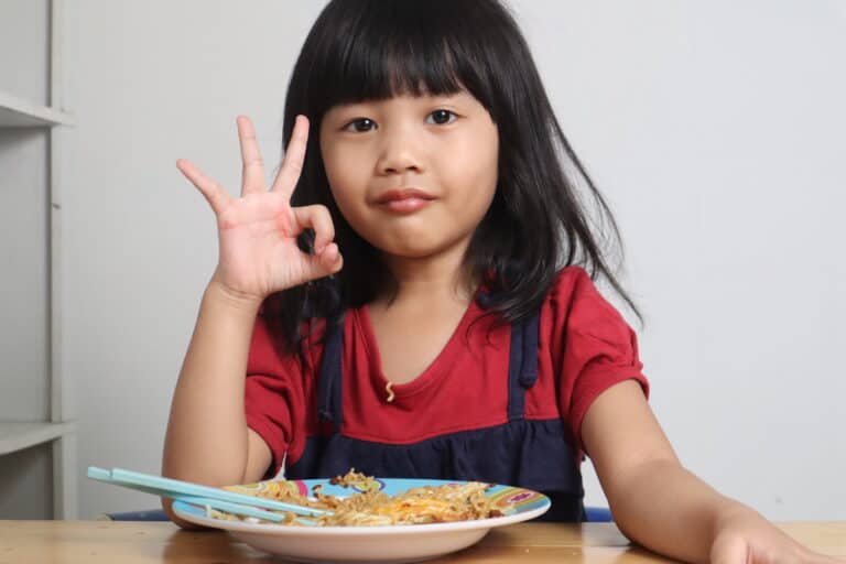 7 Best Chopsticks For Kids [Updated 2024]