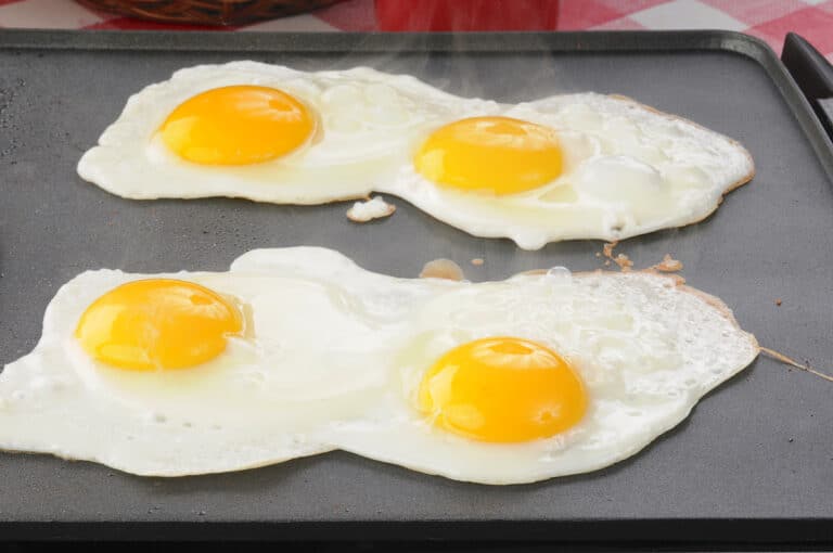 Griddle Temp For Eggs – The Ultimate Guide