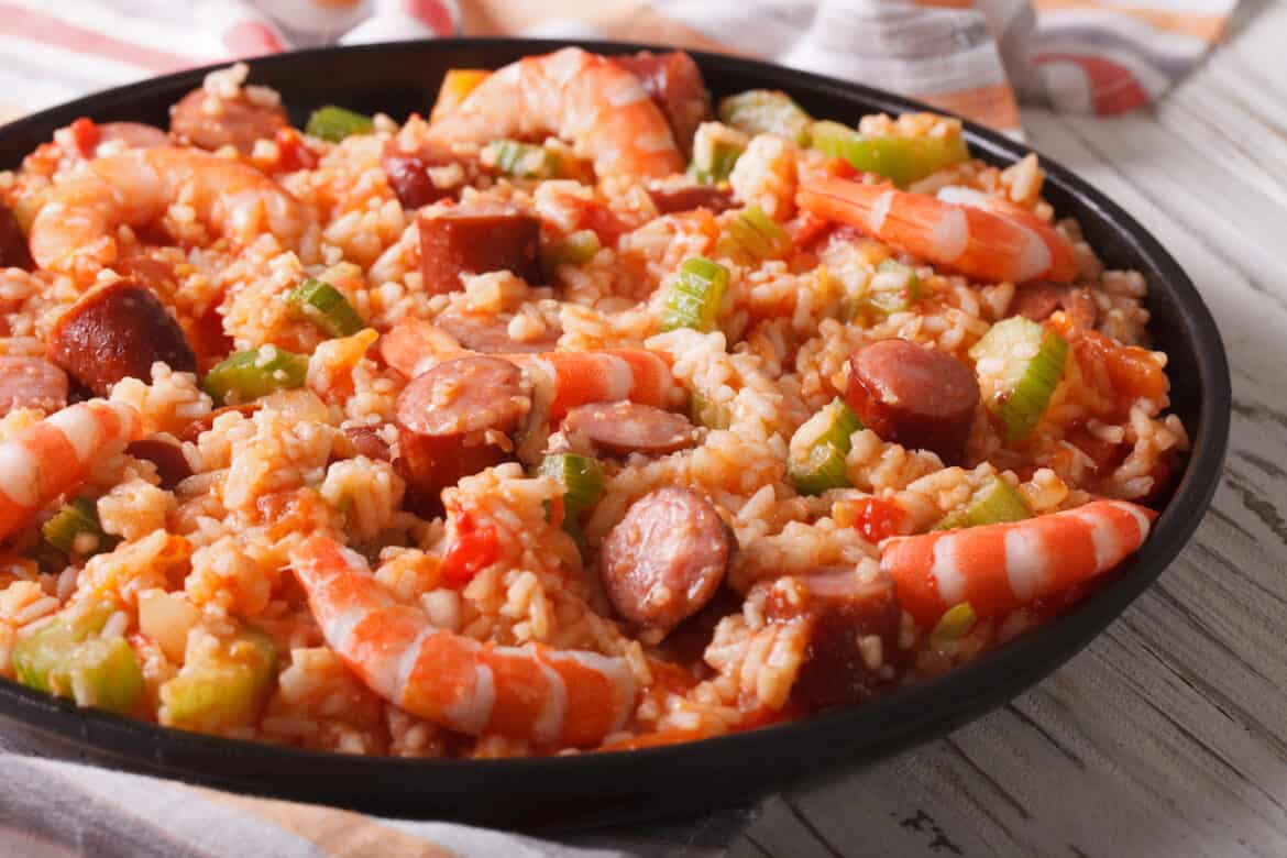What Goes With Jambalaya? – 13 Perfect Side Dishes