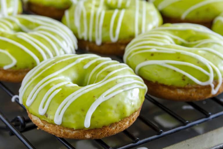 The 5 Best Donut Pan Substitutes