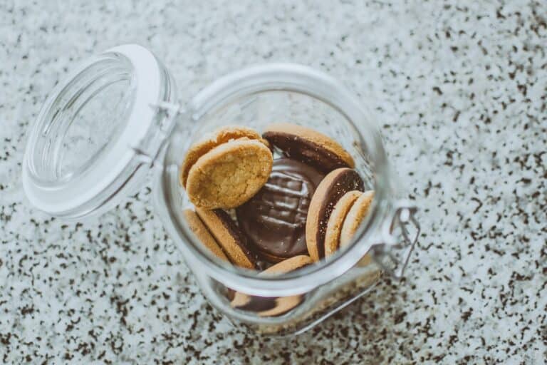 How To Make A Cookie Jar Airtight