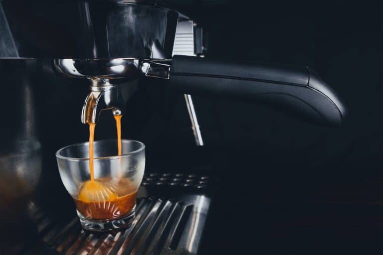 11 Best Espresso Machines Under $200 [Updated 2025]