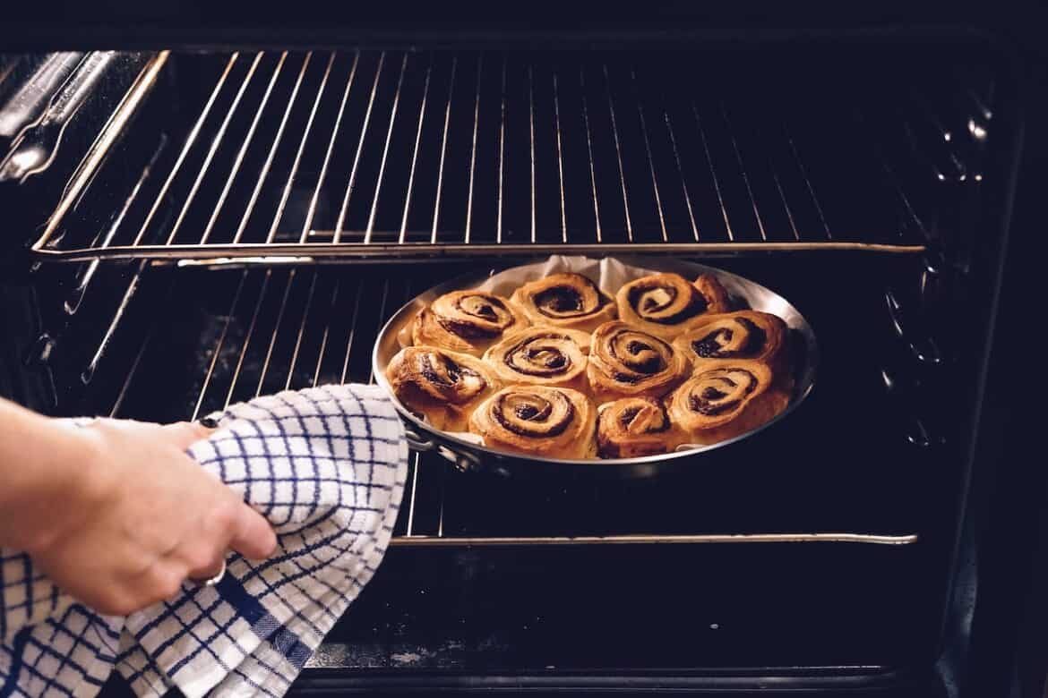 Can Stainless Steel Go In The Oven? Foods Guy