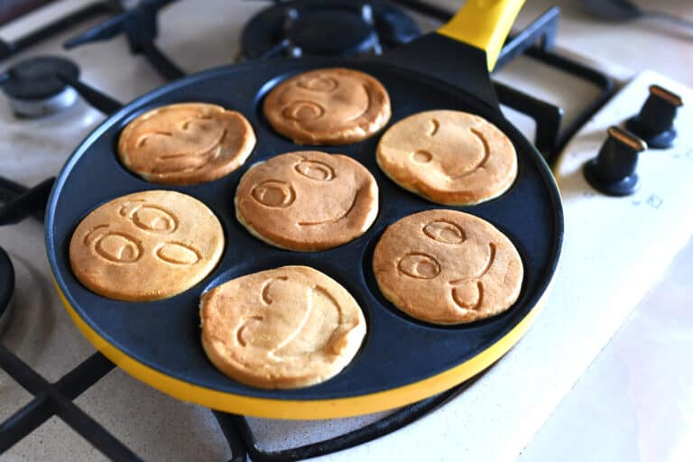 5 Best Emoji Pancake Pans Of 2024