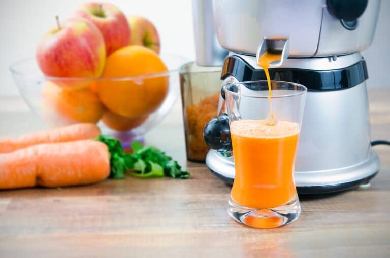 5 Best Juicers That Keep Fiber Of 2024