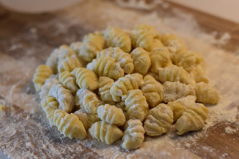 9 Best Gnocchi Boards – And How To Use One
