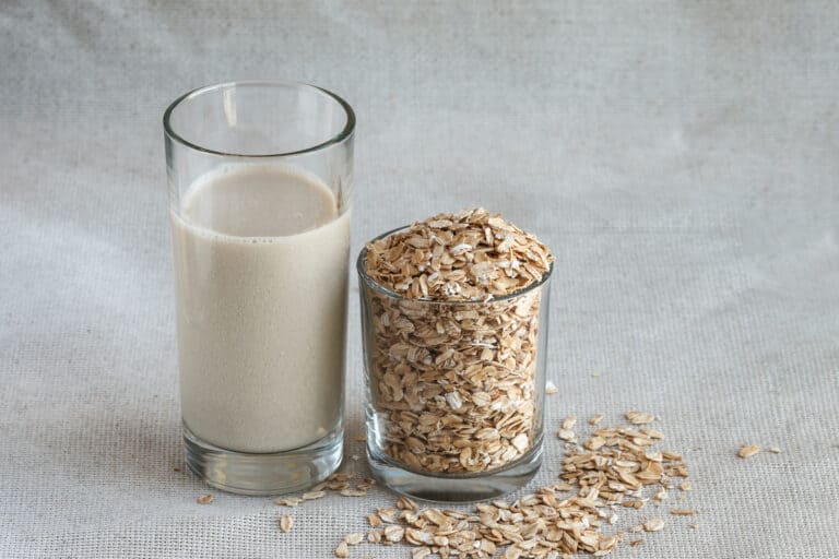 How Long Does Oat Milk Last? Does It Go Bad?