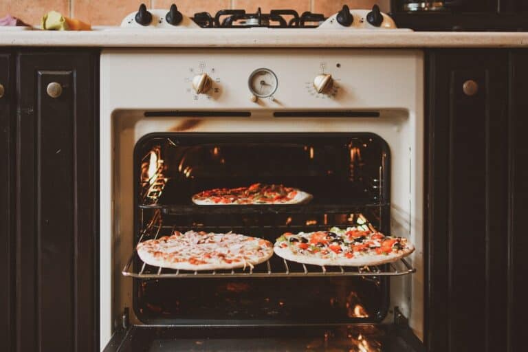 How To Par-Bake Pizza – The Ultimate Guide