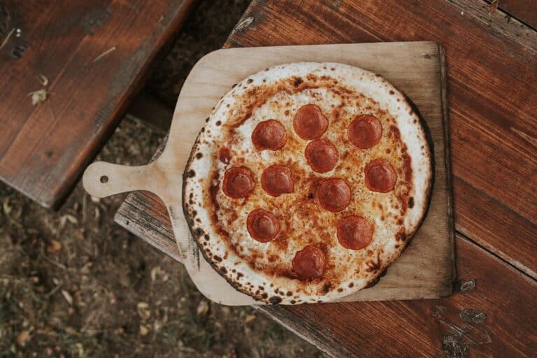 Does Pizza Dough Have Eggs?