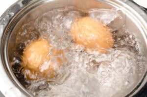 Do Hard Boiled Eggs Float? – What Does It Mean?