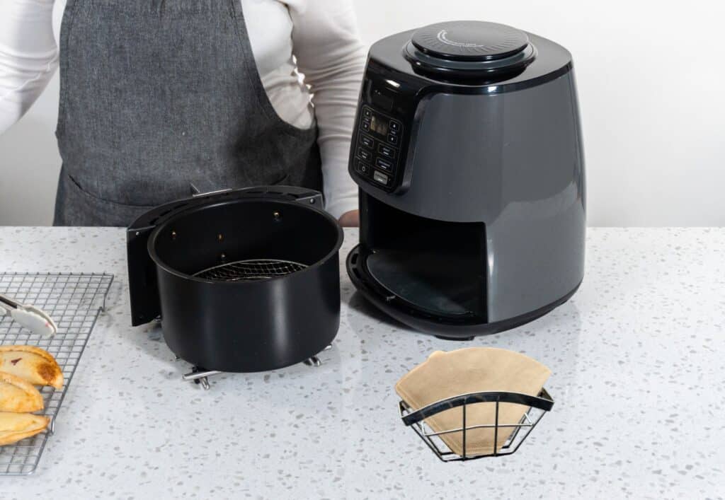 Can You Use a Coffee Filter in an Air Fryer? Foods Guy