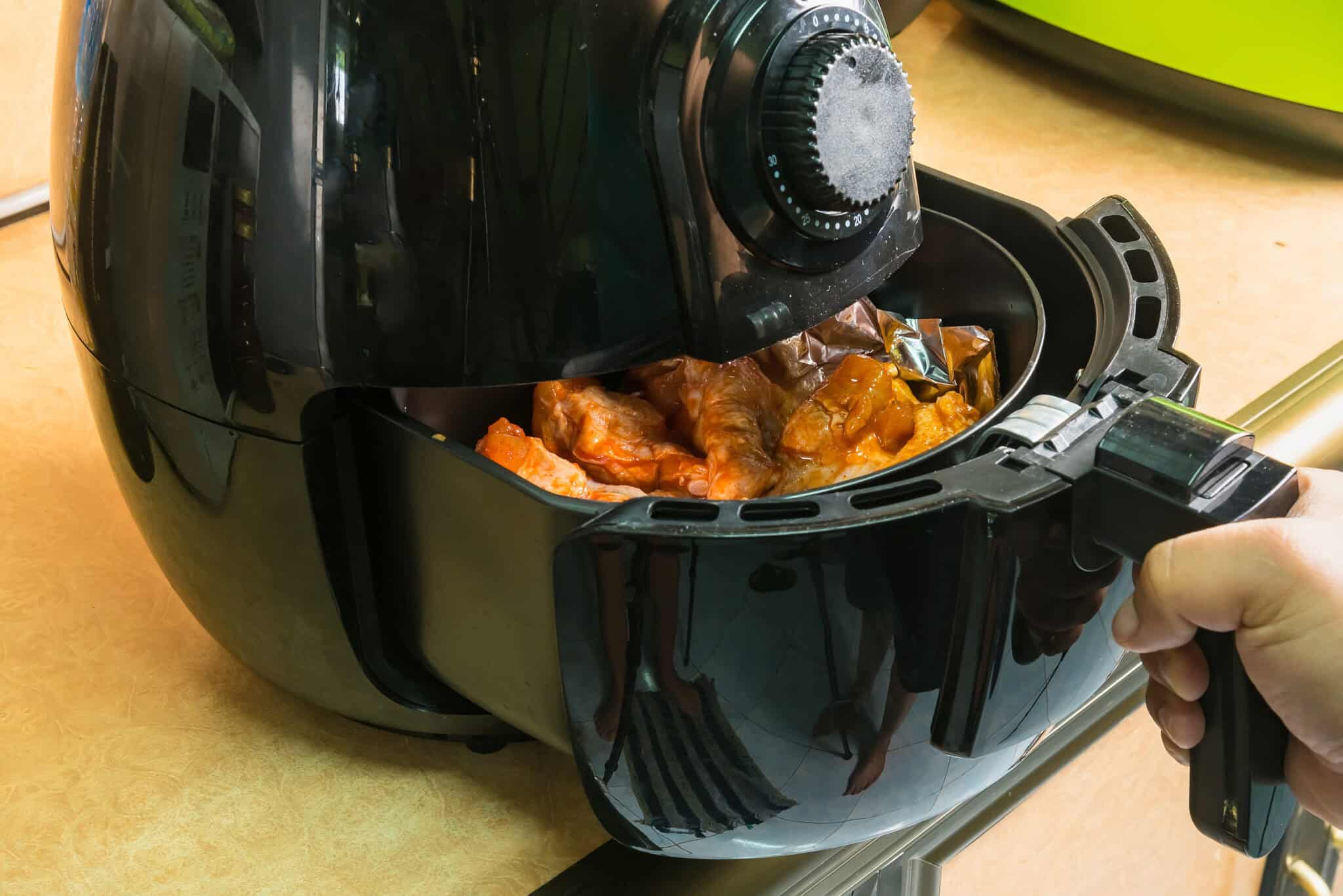 7 Best Air Fryers With Shelves (With Buyers Guide) Foods Guy