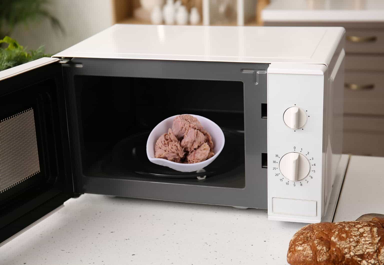 Can You Heat Canned Tuna? – And Other Canned Fish
